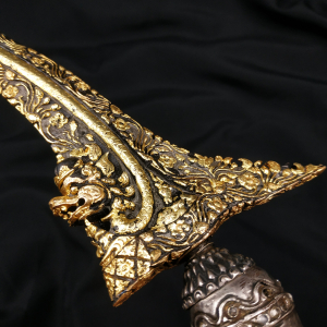 Keris Bugis Naga Raja Kinatah Emas