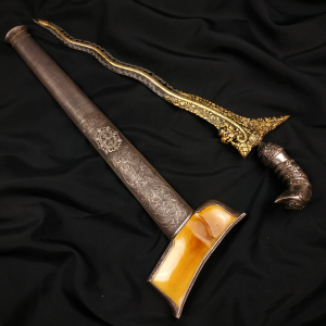 Keris Bugis Naga Raja Kinatah Emas