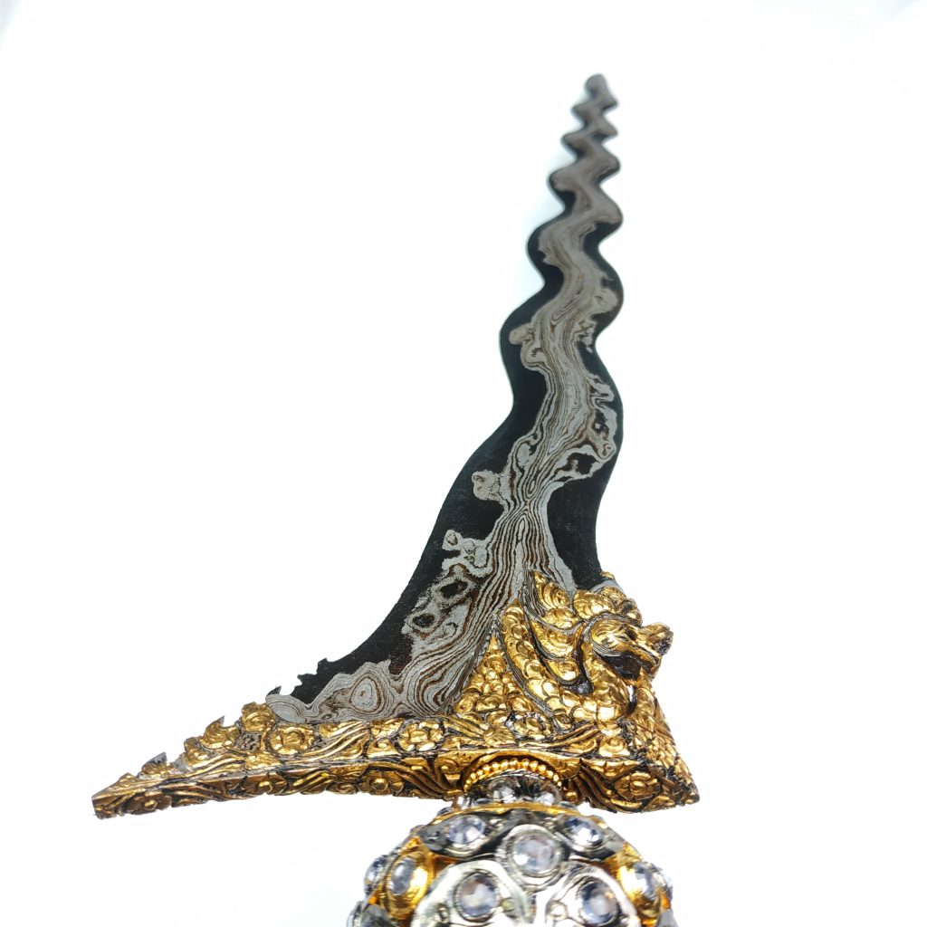 Keris Naga Siluman Kinatah Pamor Segoro Muncar Garap Istimewa