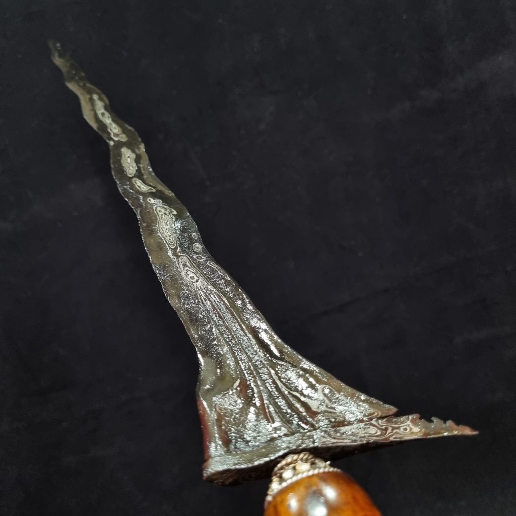 Keris Bandotan Luk 11 Sepuh
