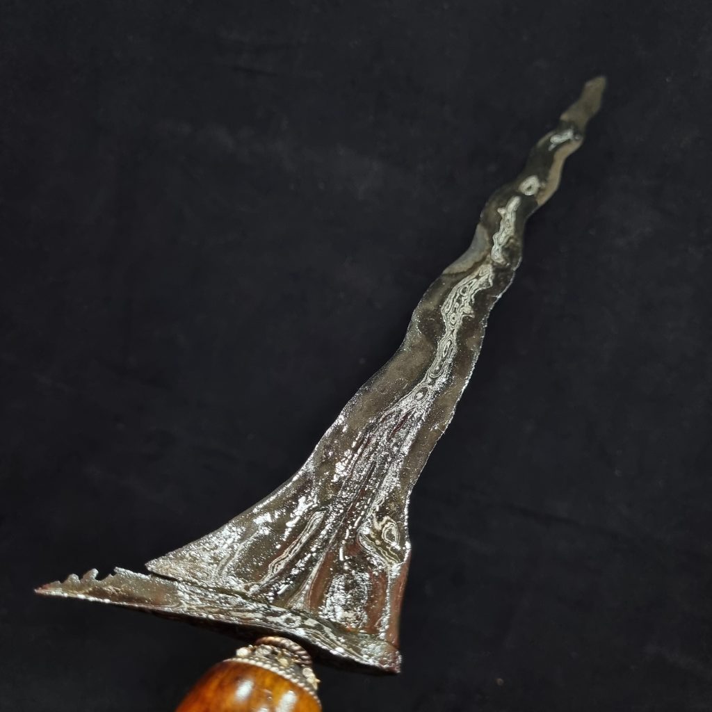 Keris Bandotan Luk 11 Sepuh