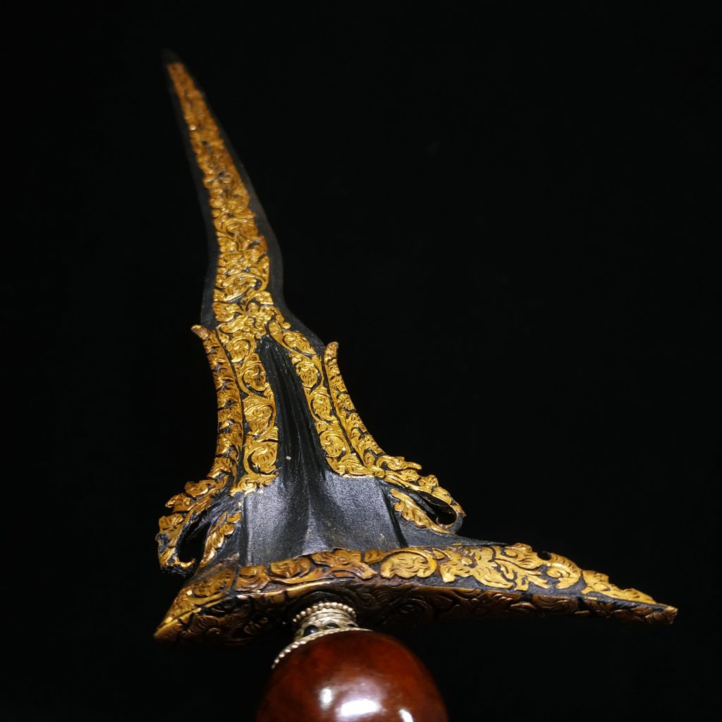 Keris Karno Tinanding Pudhak Sategal Luk 3 Kinatah Kamarogan