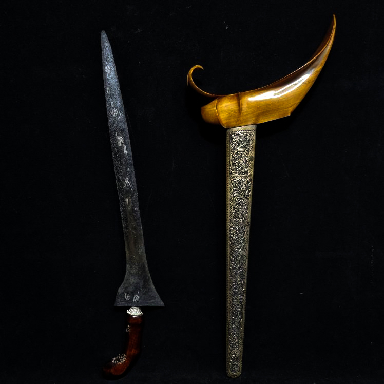 KERIS LANGKA!! Pamor Rajah Tundung Musuh Tuban Sepuh