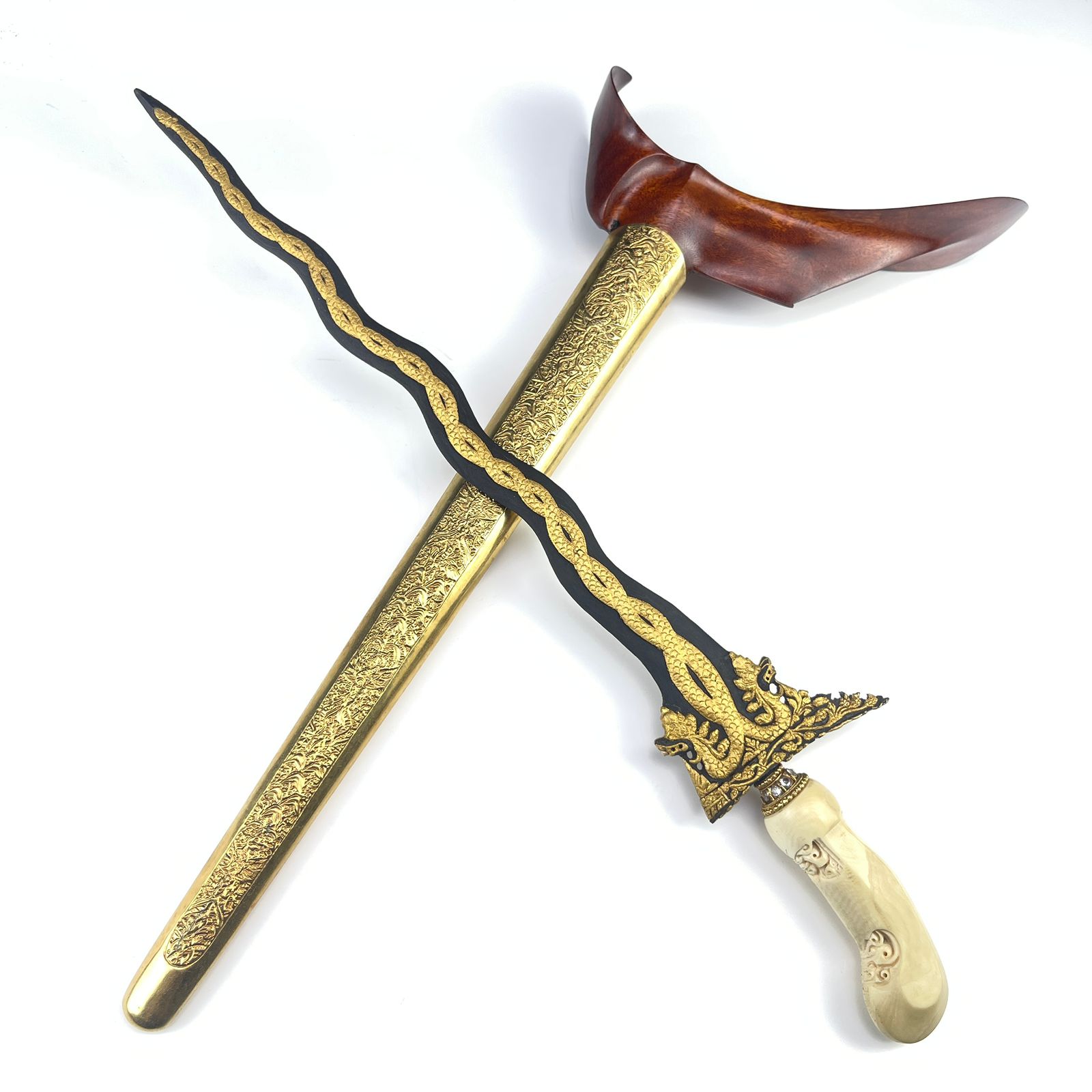 Keris Naga Temanten Tinatah Emas Tangguh Cirebon Sepuh