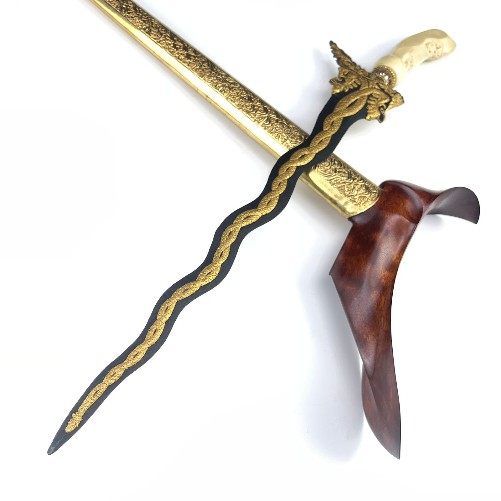 Keris Naga Temanten Tinatah Emas Tangguh Cirebon Sepuh