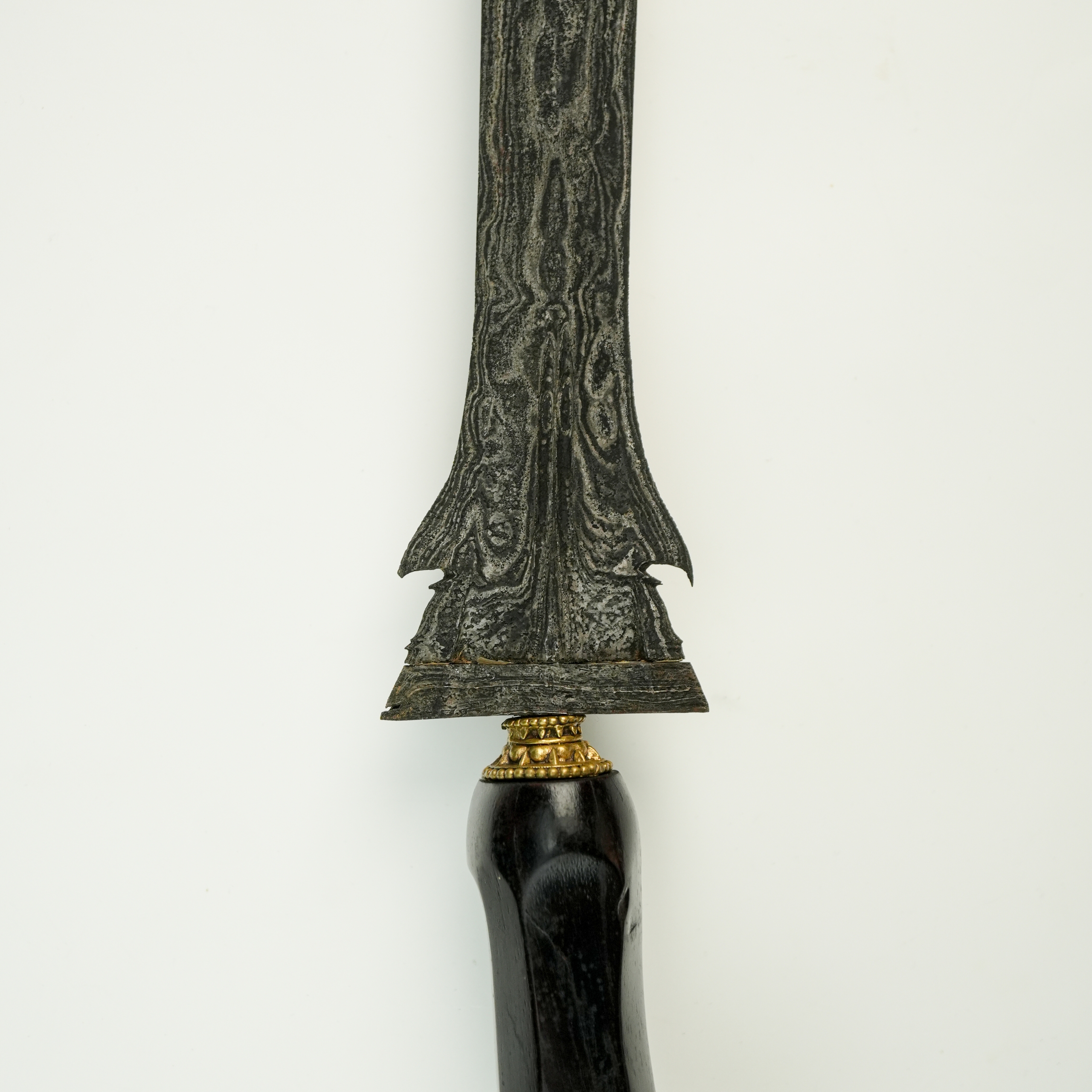 Keris Karno Tinanding Unik Antik