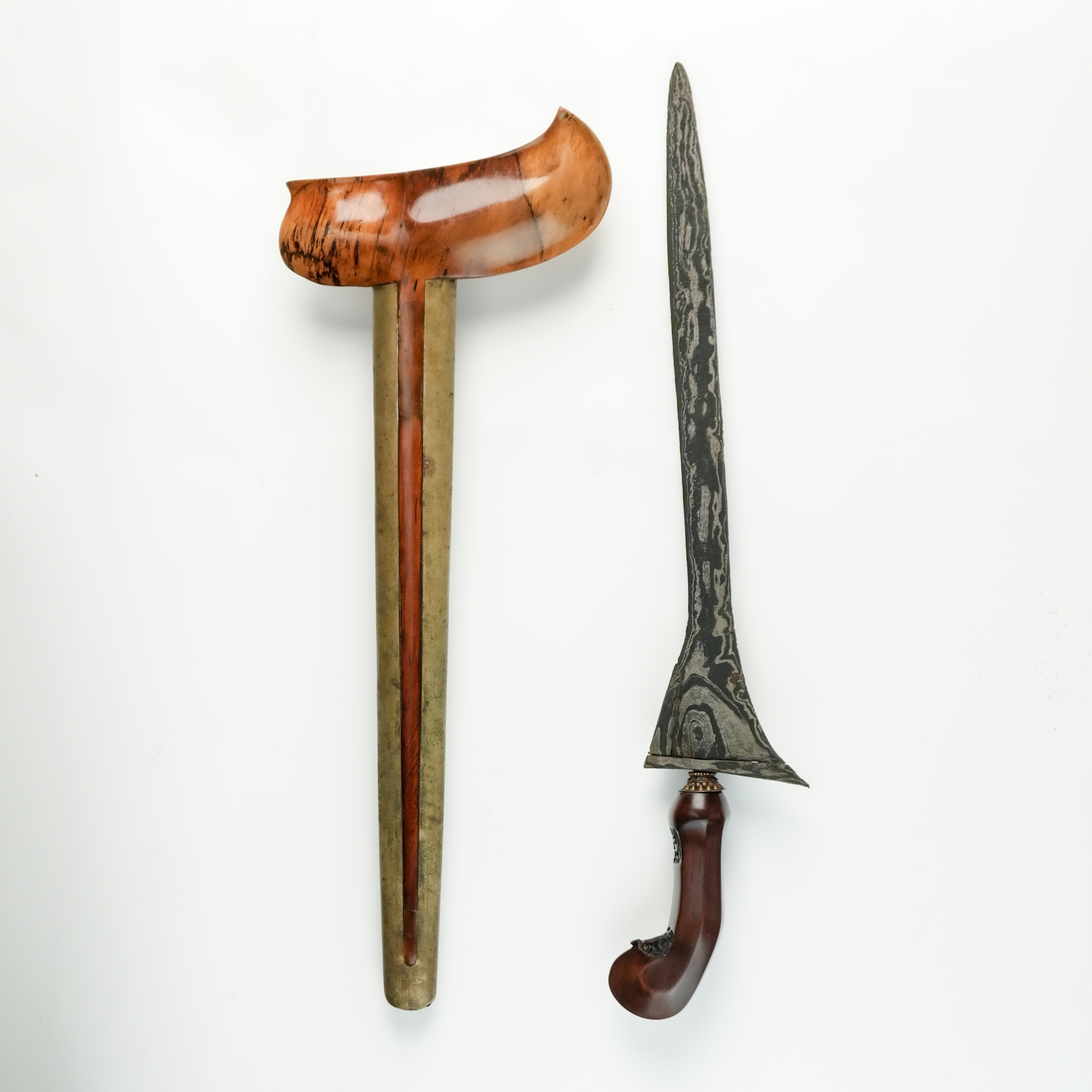 Keris Kebo Lajer Pamor Batu Lapak Ngulit Semangka