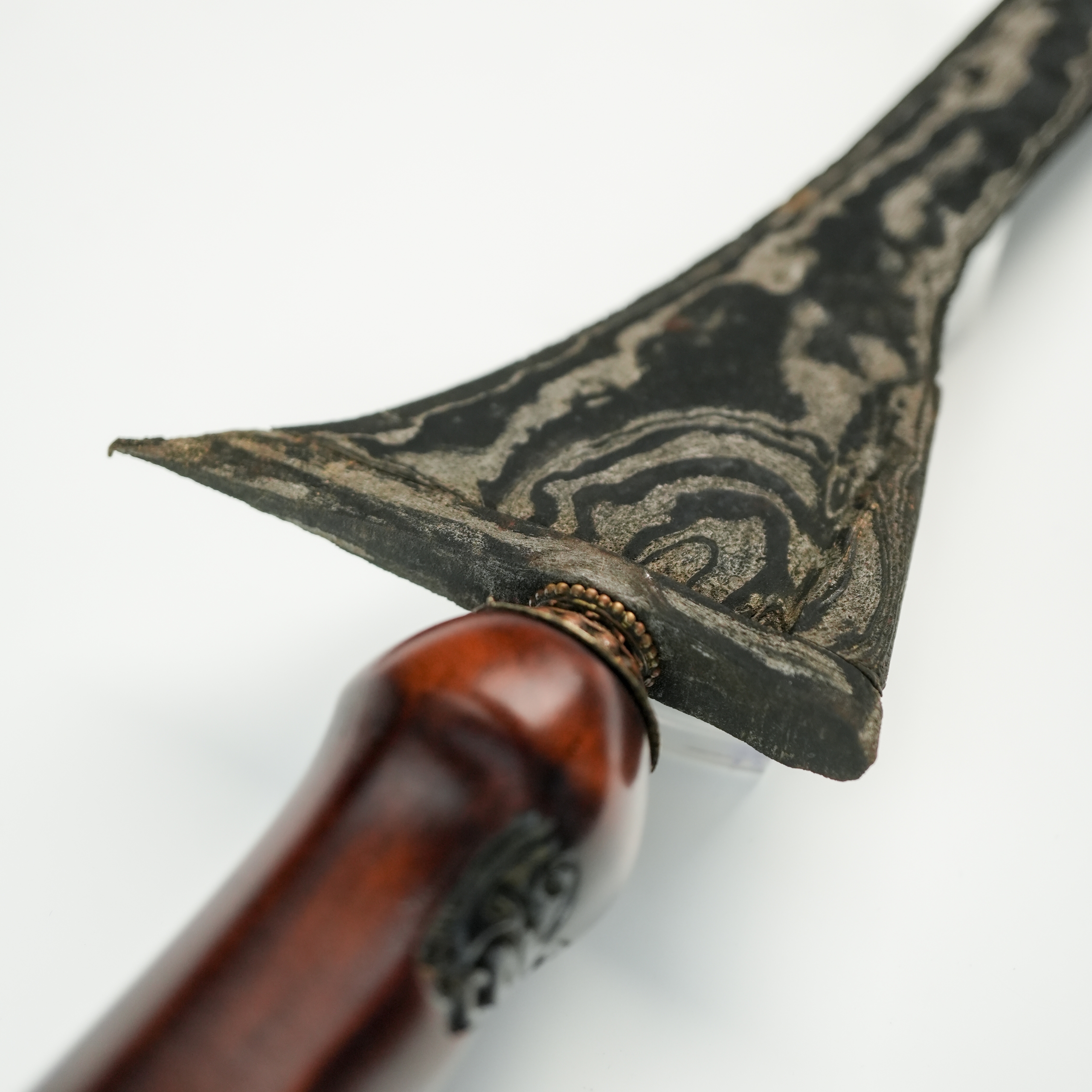Keris Kebo Lajer Pamor Batu Lapak Ngulit Semangka