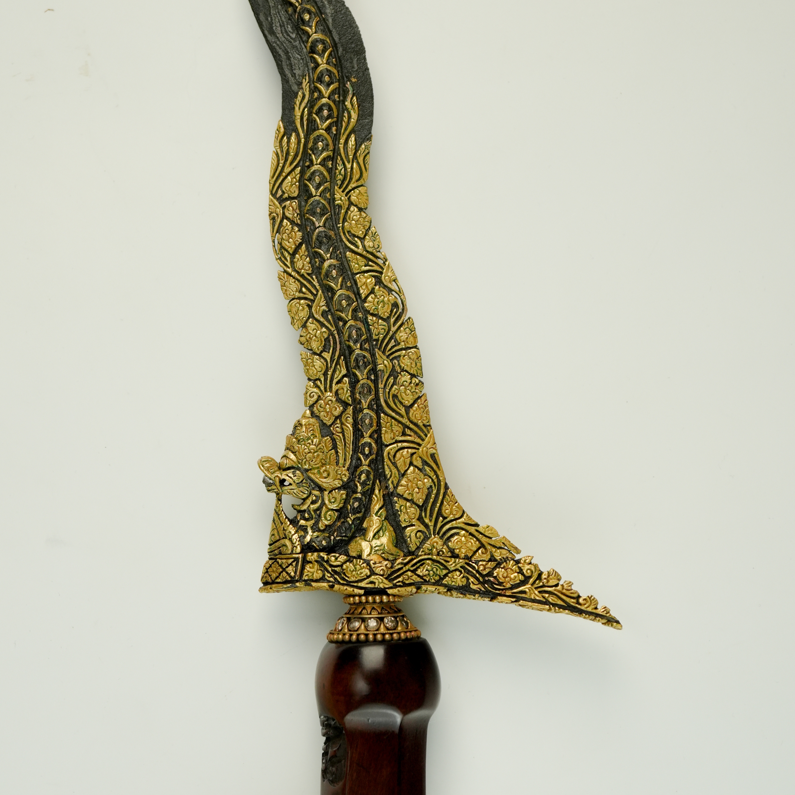 Keris Nagasasra Kinatah Emas Kamarogan