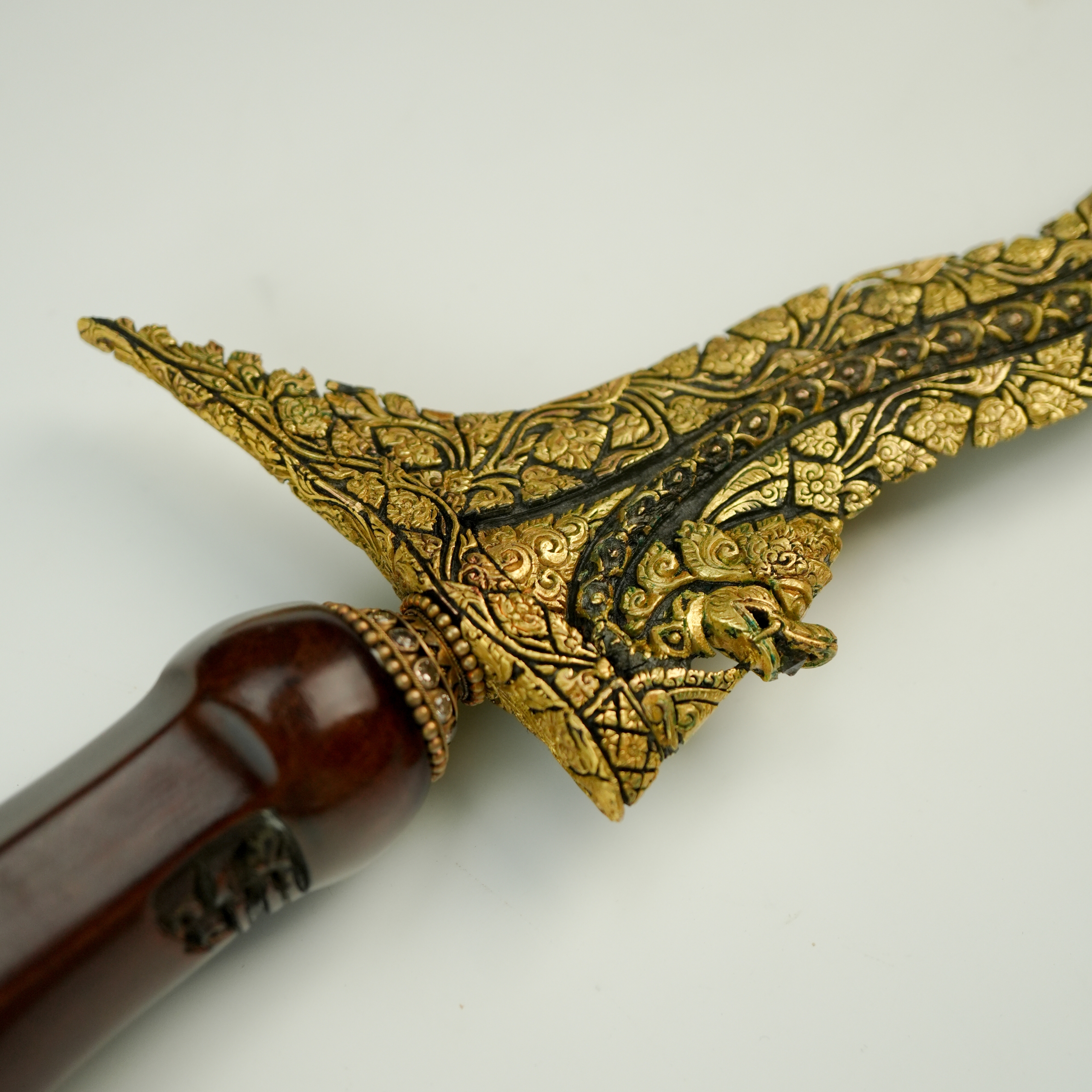Keris Nagasasra Kinatah Emas Kamarogan