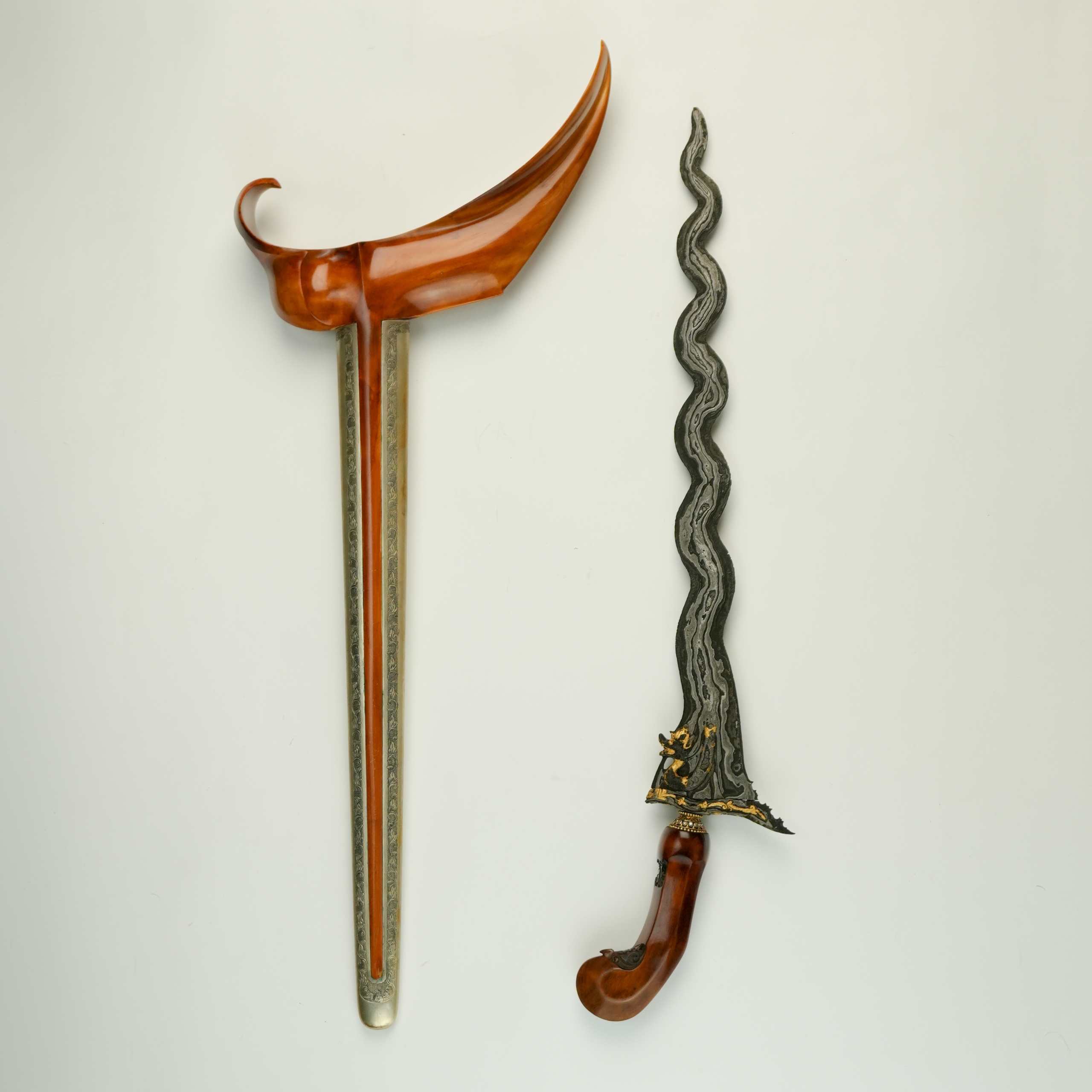 Keris Nogo Siluman Kinatah Emas Madura Sepuh