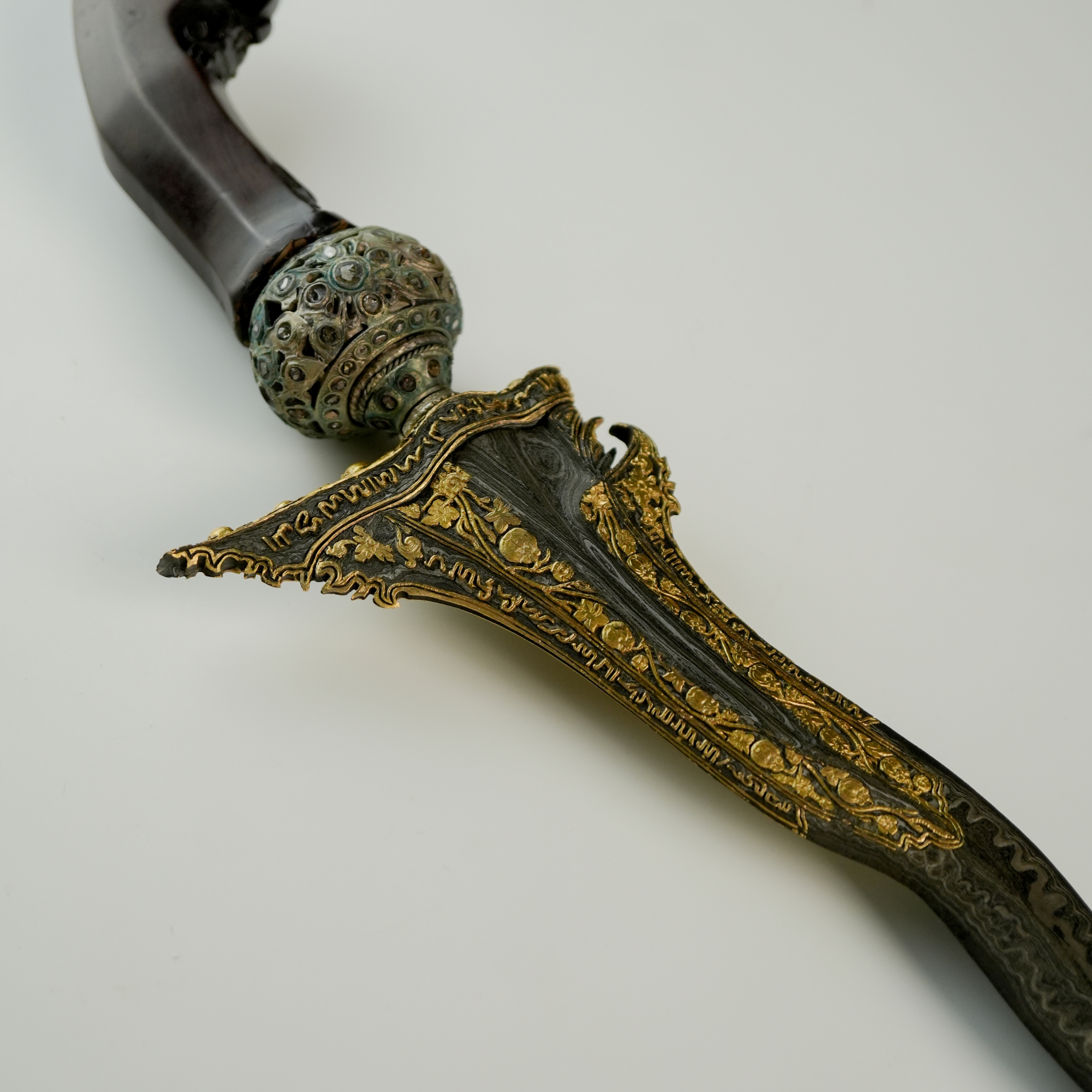 Keris Panimbal Kinatah Emas Pamor Untu Walang