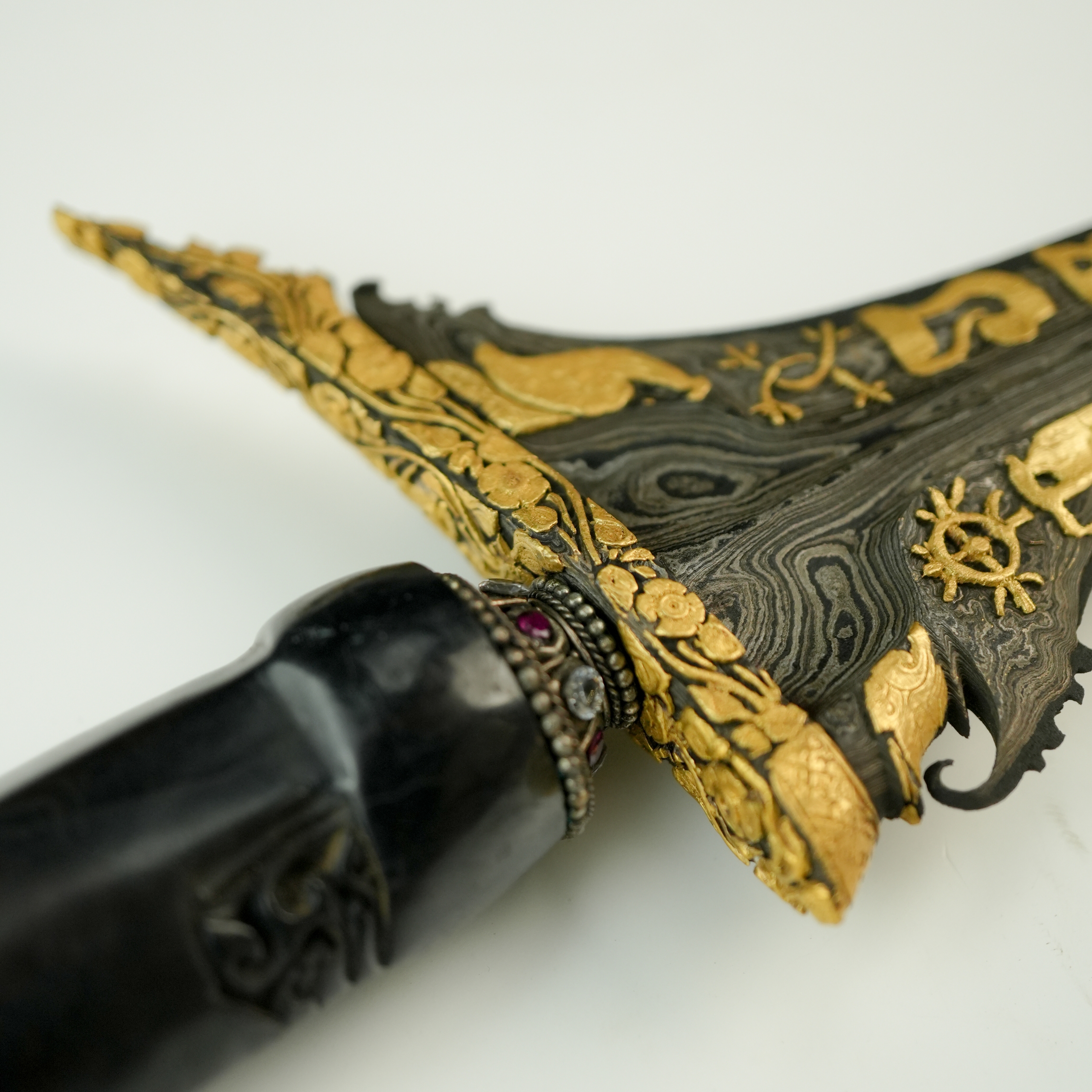 Keris Sinom Robyong Kinatah Emas