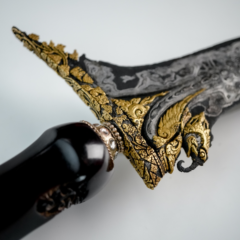 Keris Paksi Naga Liman Kinatah Emas