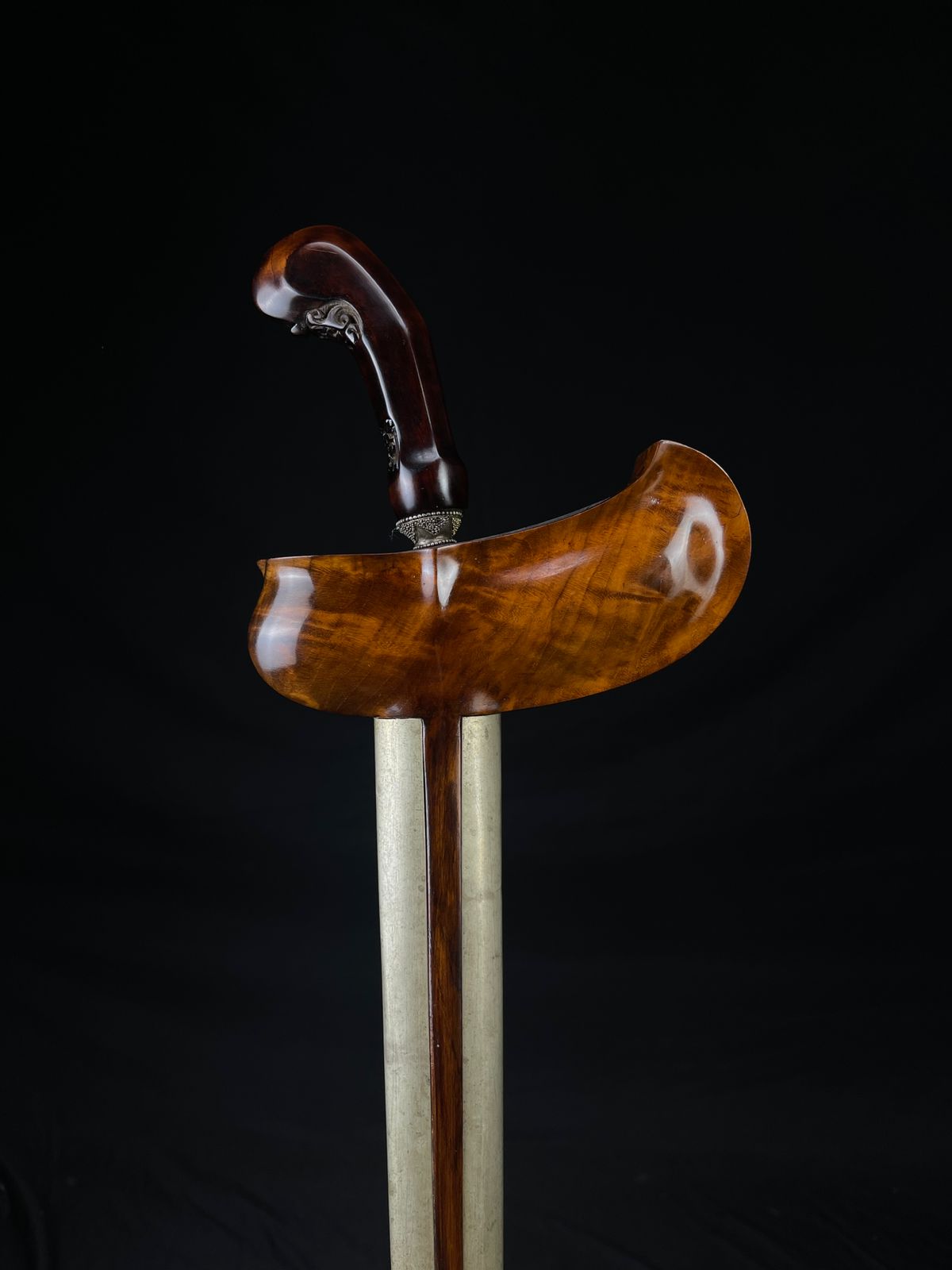 KERIS LANGKA! Dhapur Waluring Luk 15 Kalawijan