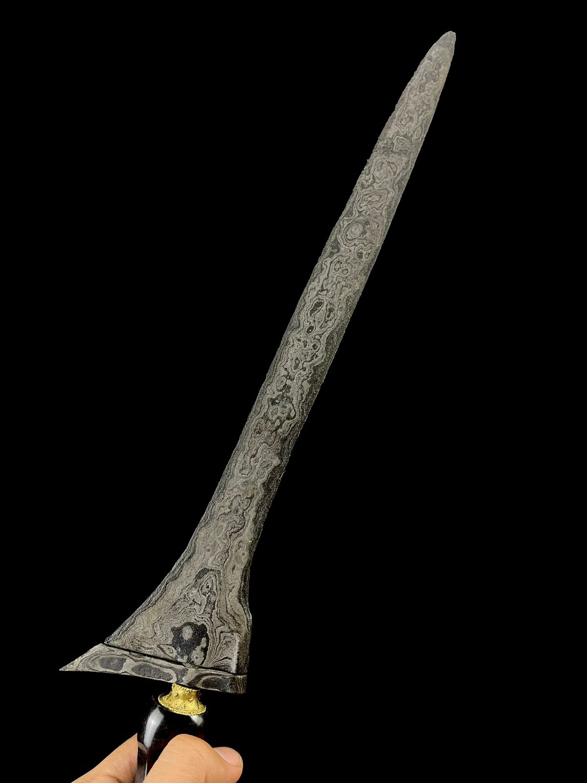 Keris Pamor Wos Wutah Putri Kinurung