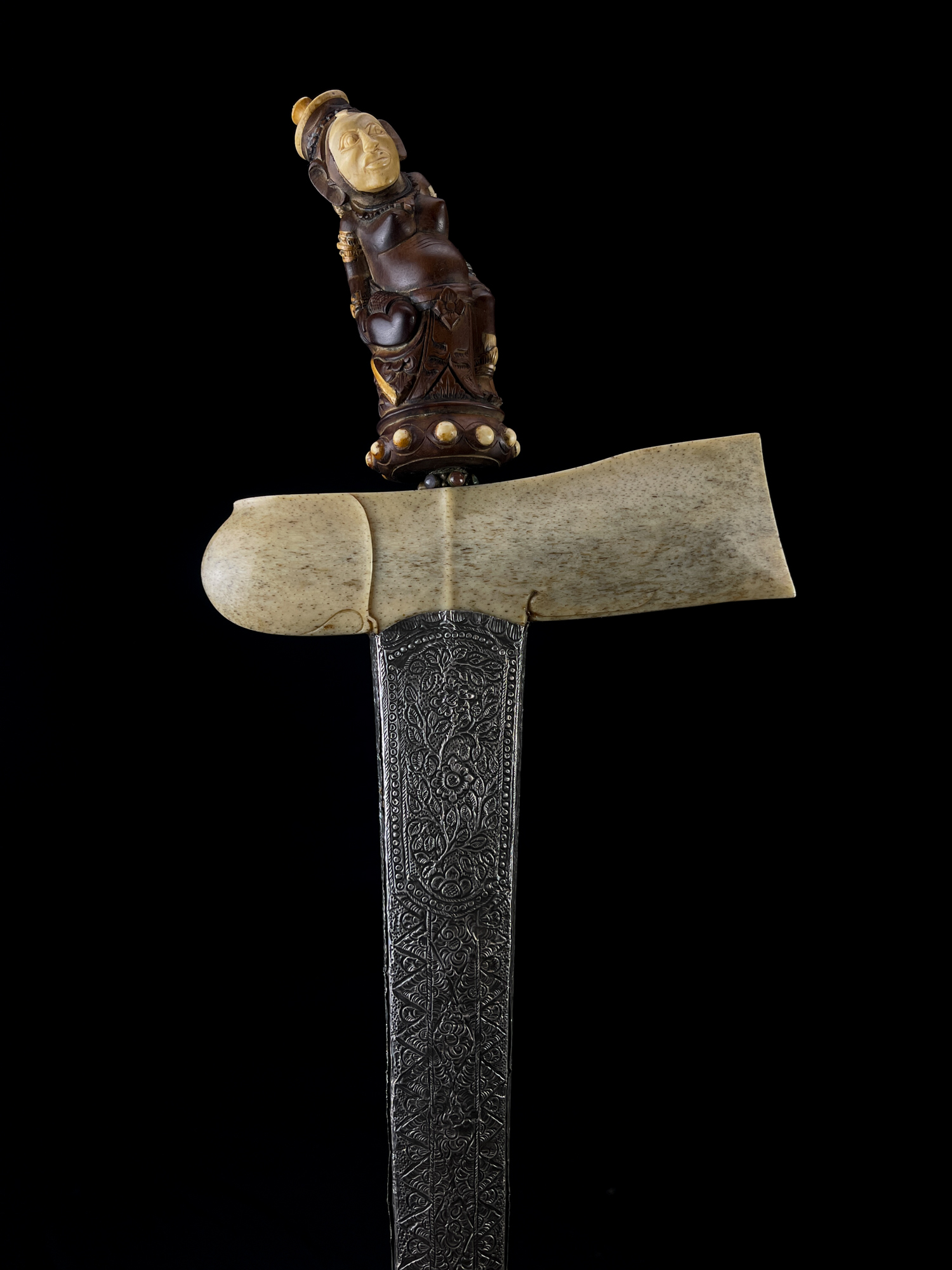 Keris Pusaka Bali Sempane Ganje Iras Pamor Buntel Mayit