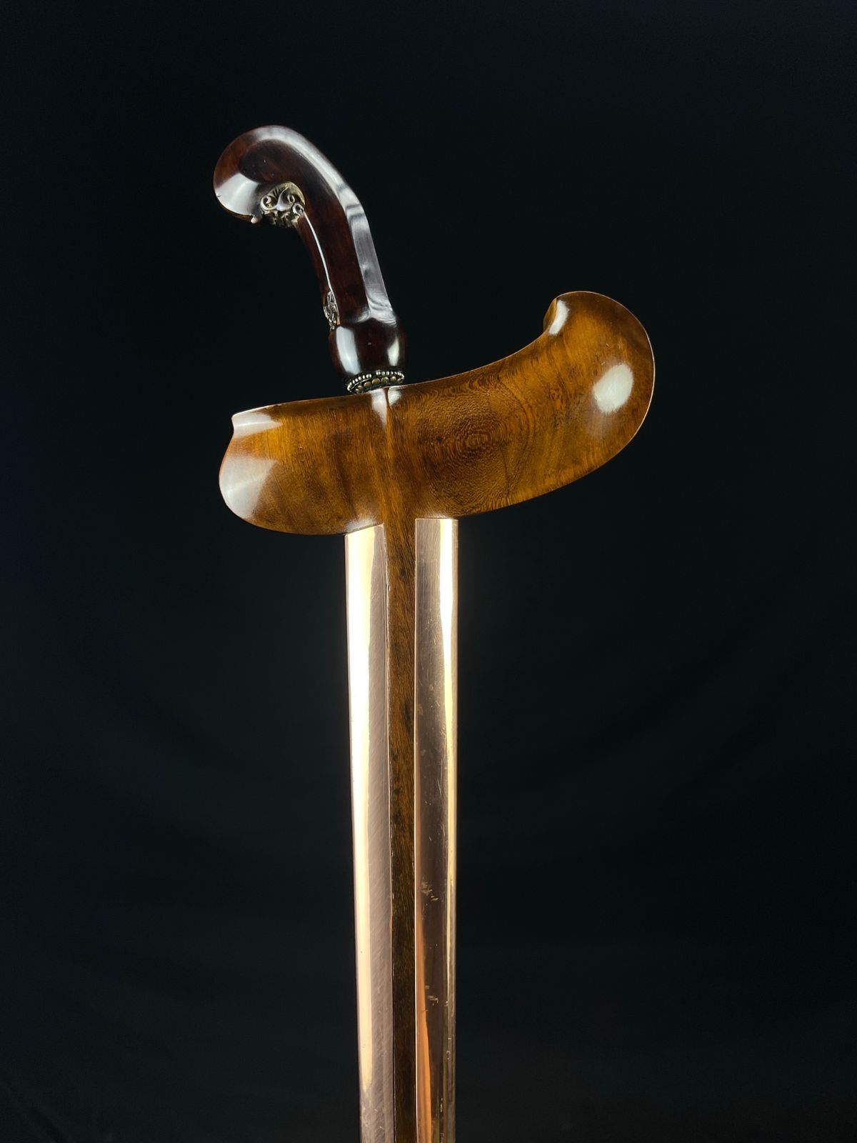 Keris Sengkelat Luk 13 Sepuh Pamor Wengkon