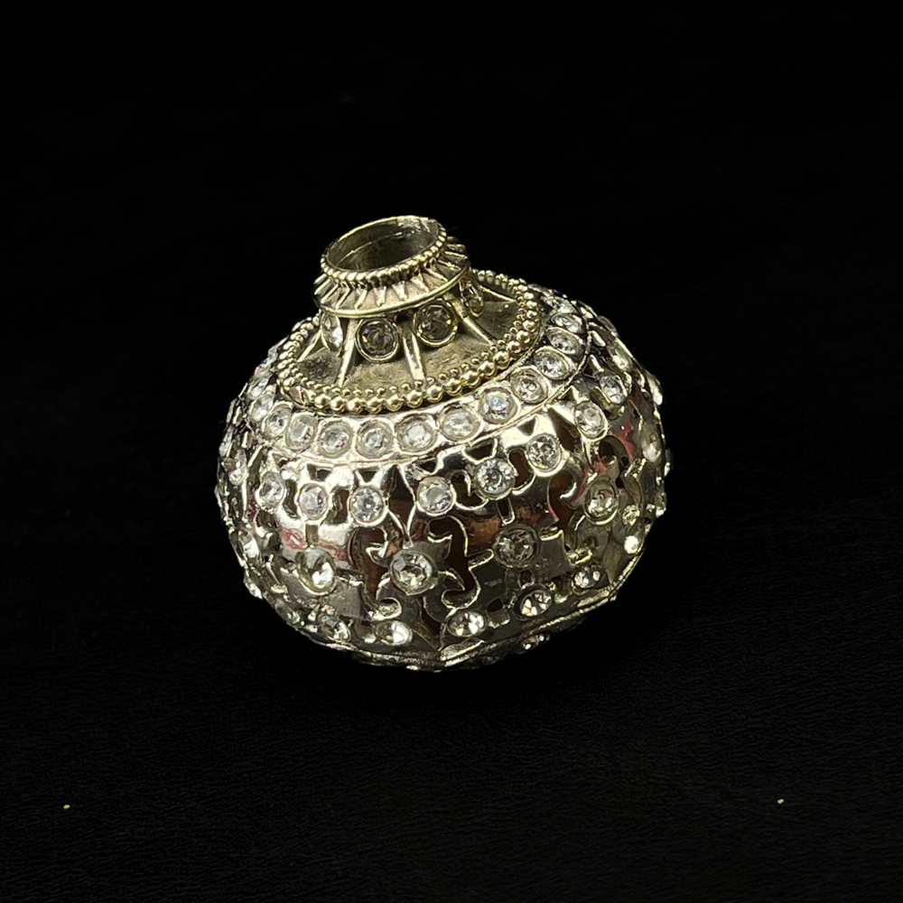 Selut Mendak Keris Model Kendhit Warna Perak