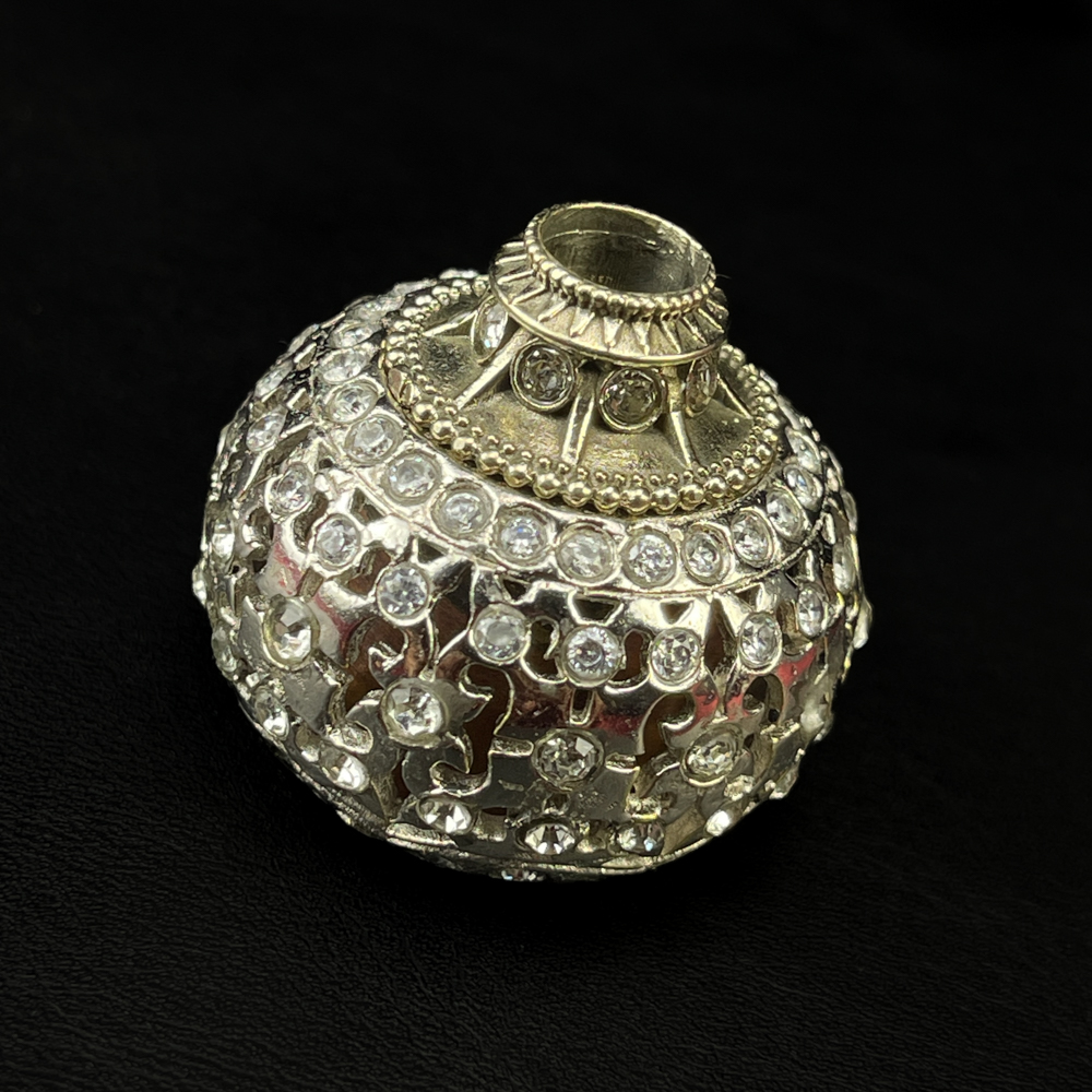 Selut Mendak Keris Model Kendhit Warna Perak