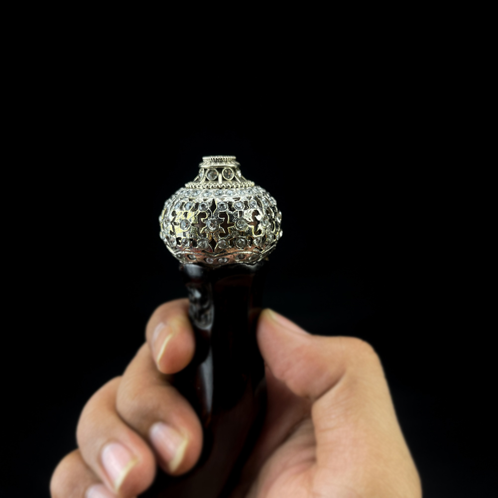 Selut Mendak Keris Model Kendhit Warna Perak