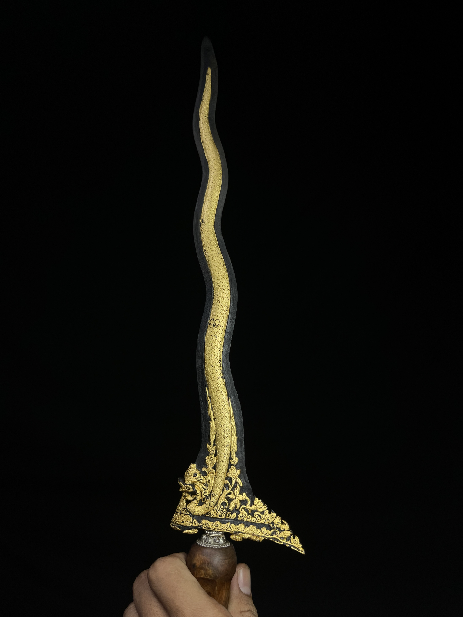 Keris Naga Sapta Tinatah Emas Asli
