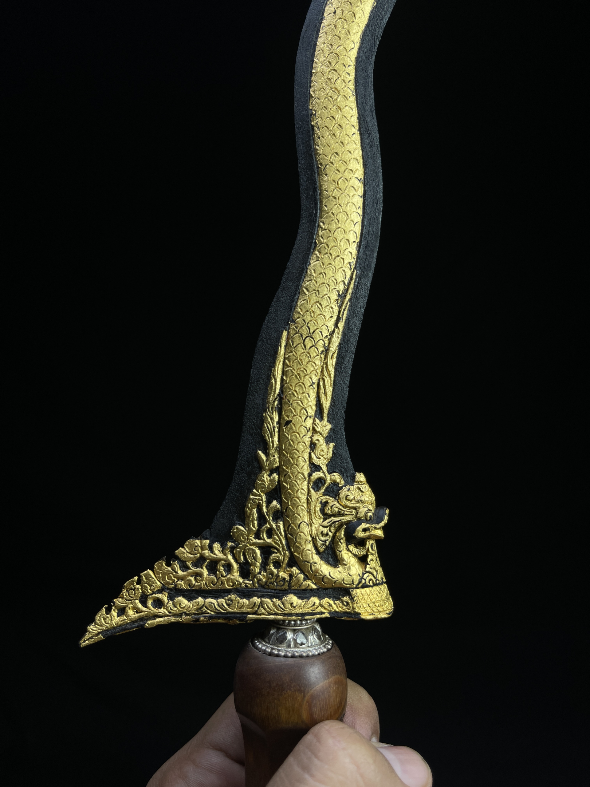 Keris Naga Sapta Tinatah Emas Asli