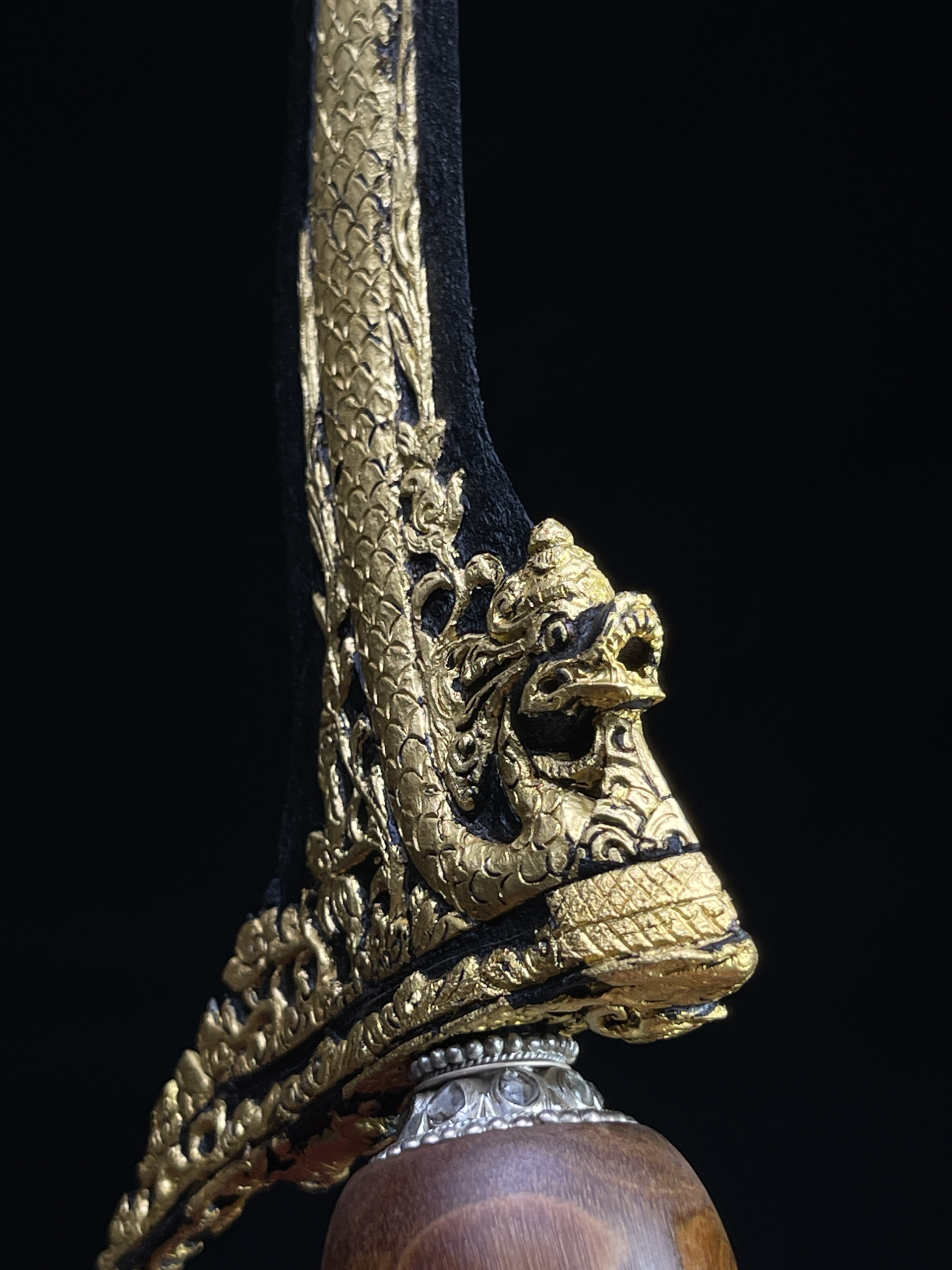 Keris Naga Sapta Tinatah Emas Asli