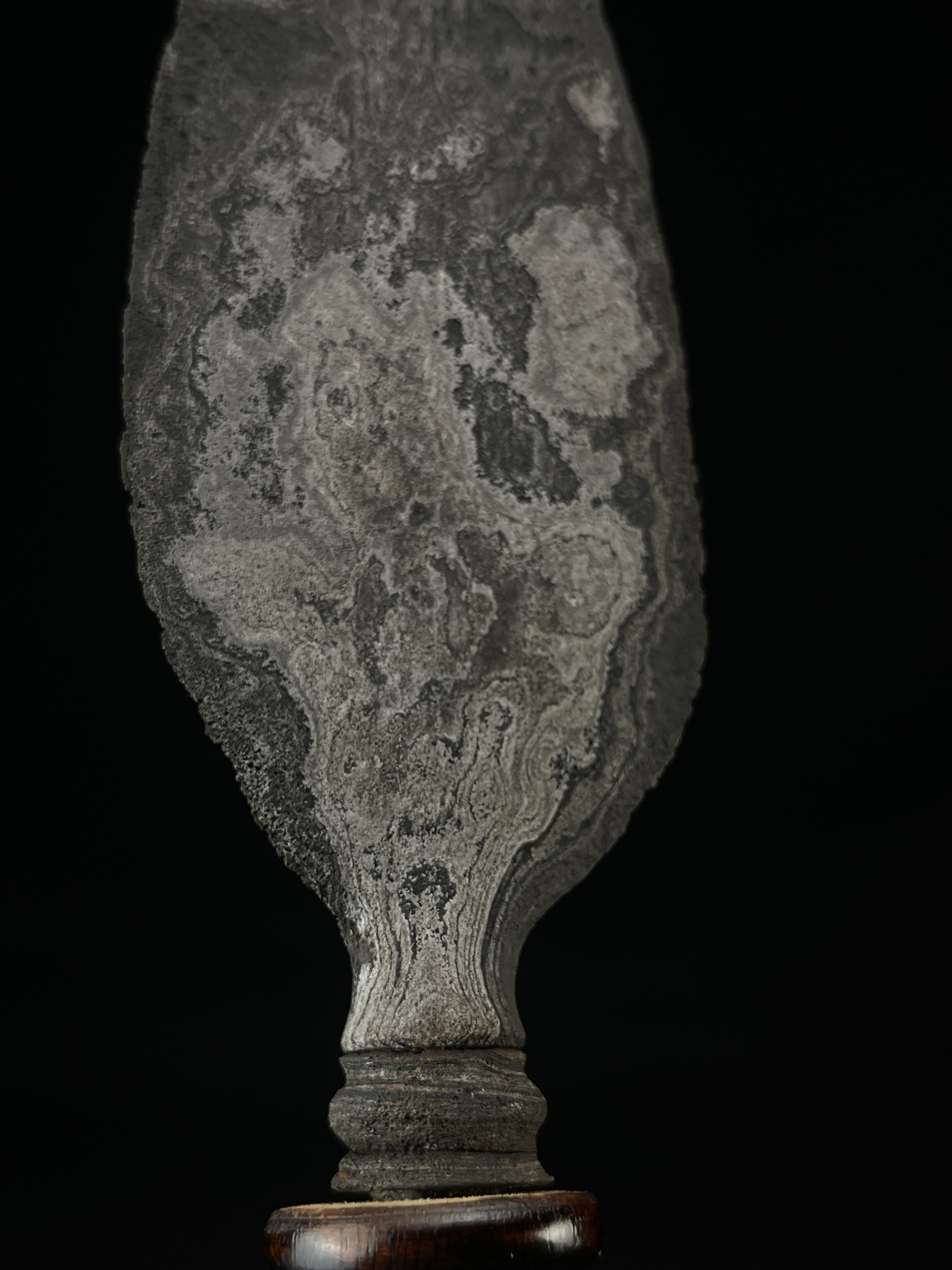 Tombak Sigar Jantung Pamor Tunggak Semi