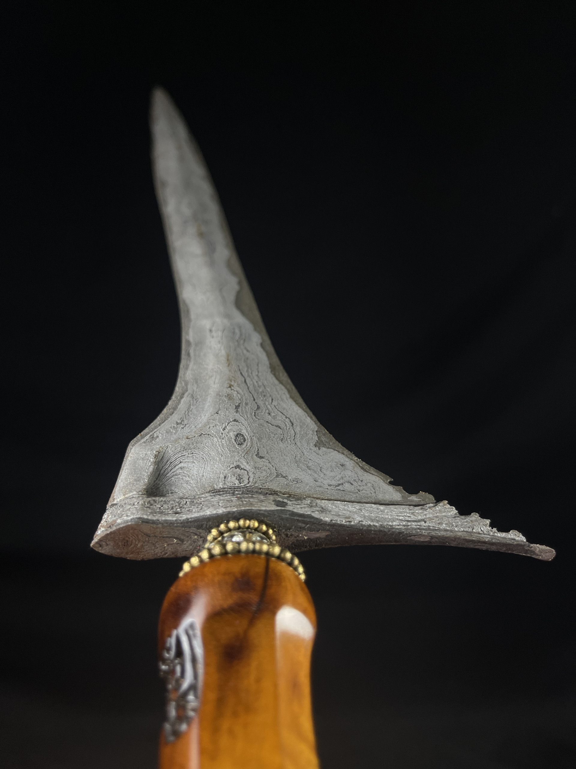 Keris Jalak Ngore Tangguh Mangkunegaran Pamor Pedaringan Kebak