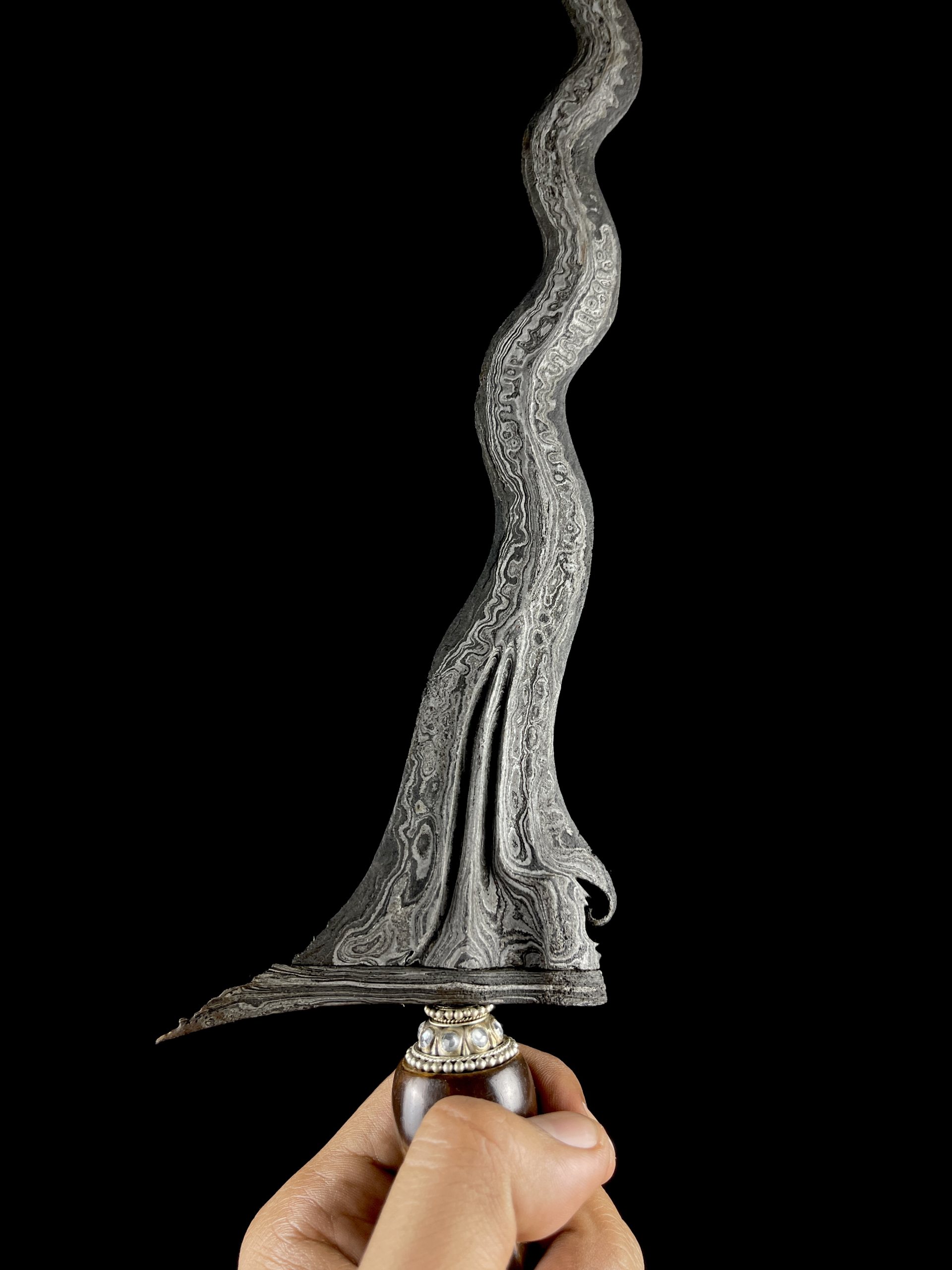 Keris Parungsari Pamor Untu Walang