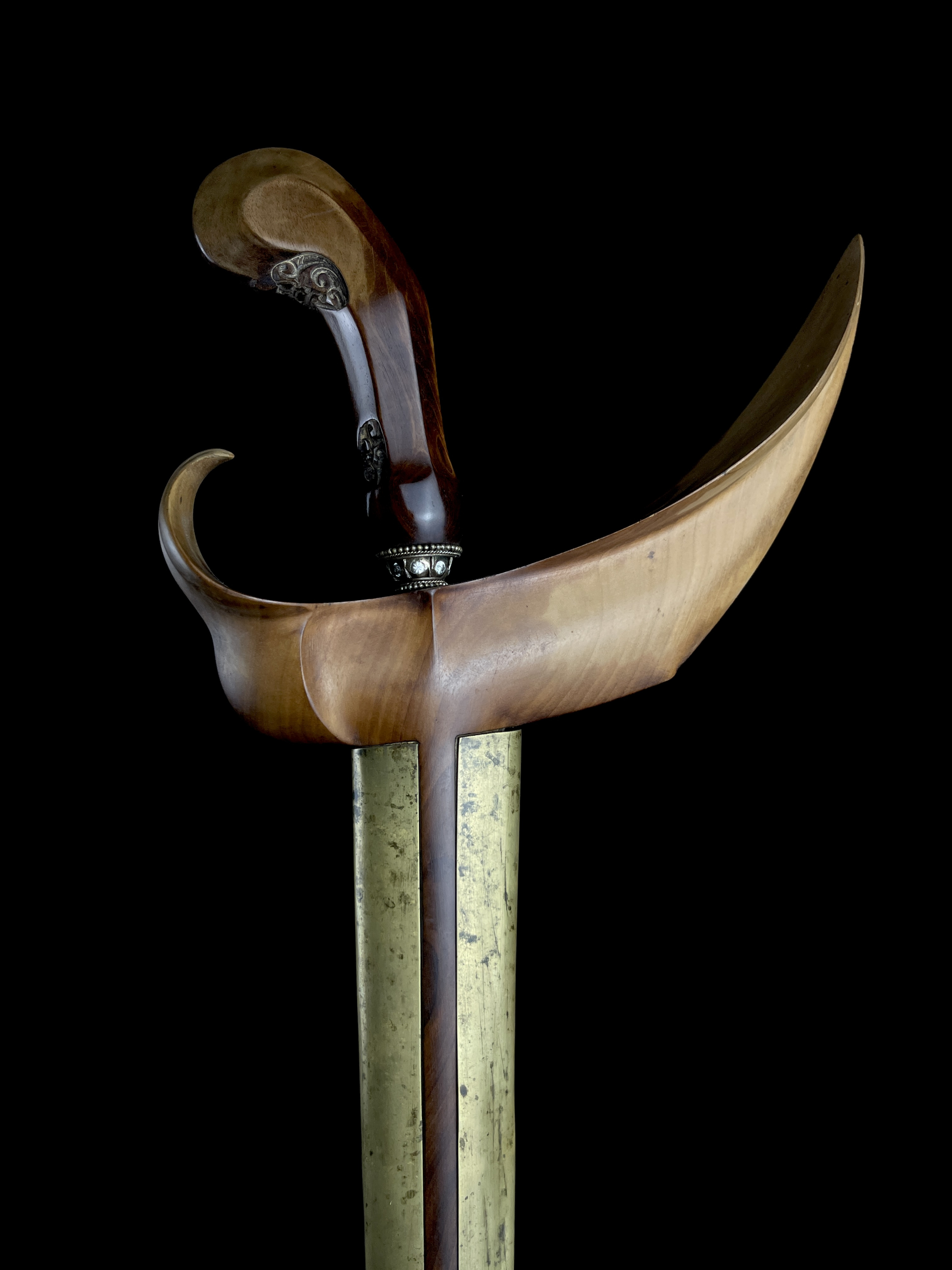 Keris Sengkelat Luk 13 Gonjo Sumber