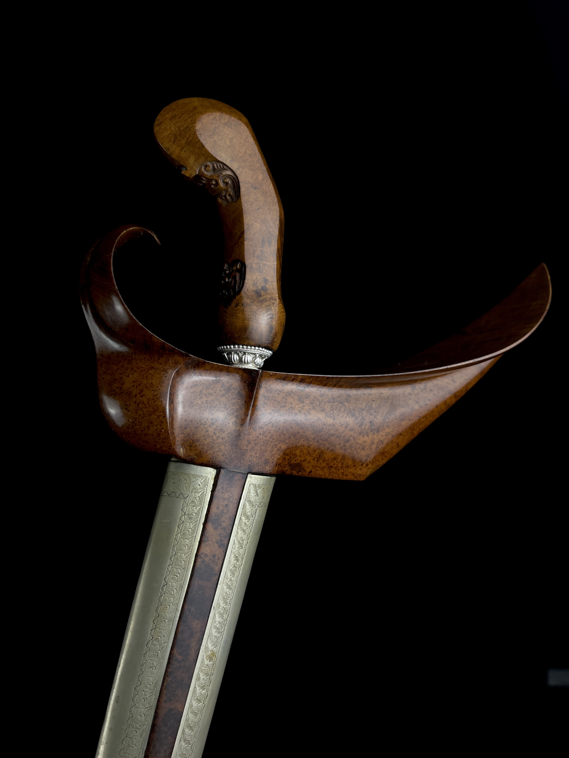 Keris Brojol Pamor Junjung Derajat