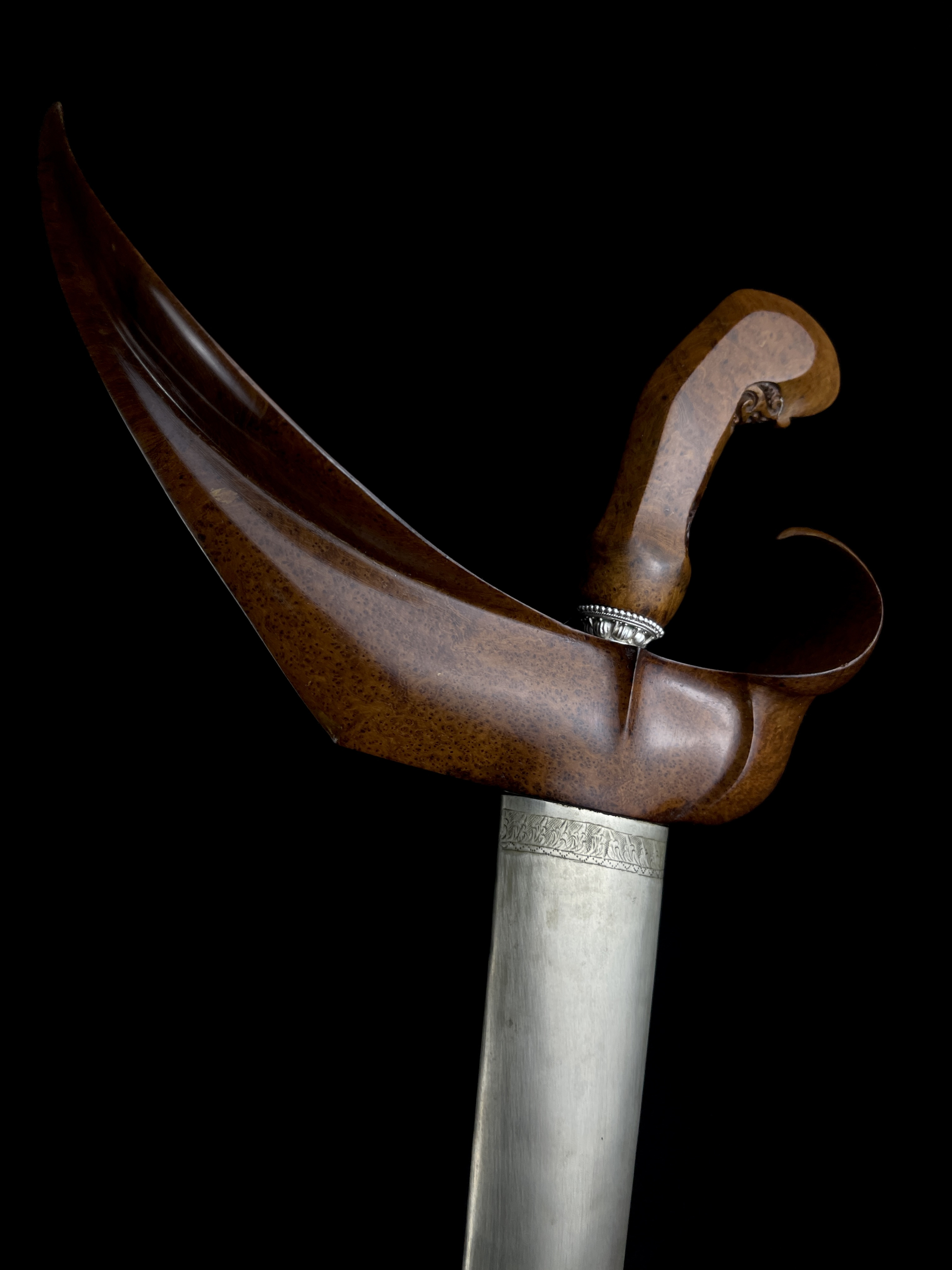 Keris Brojol Pamor Junjung Derajat