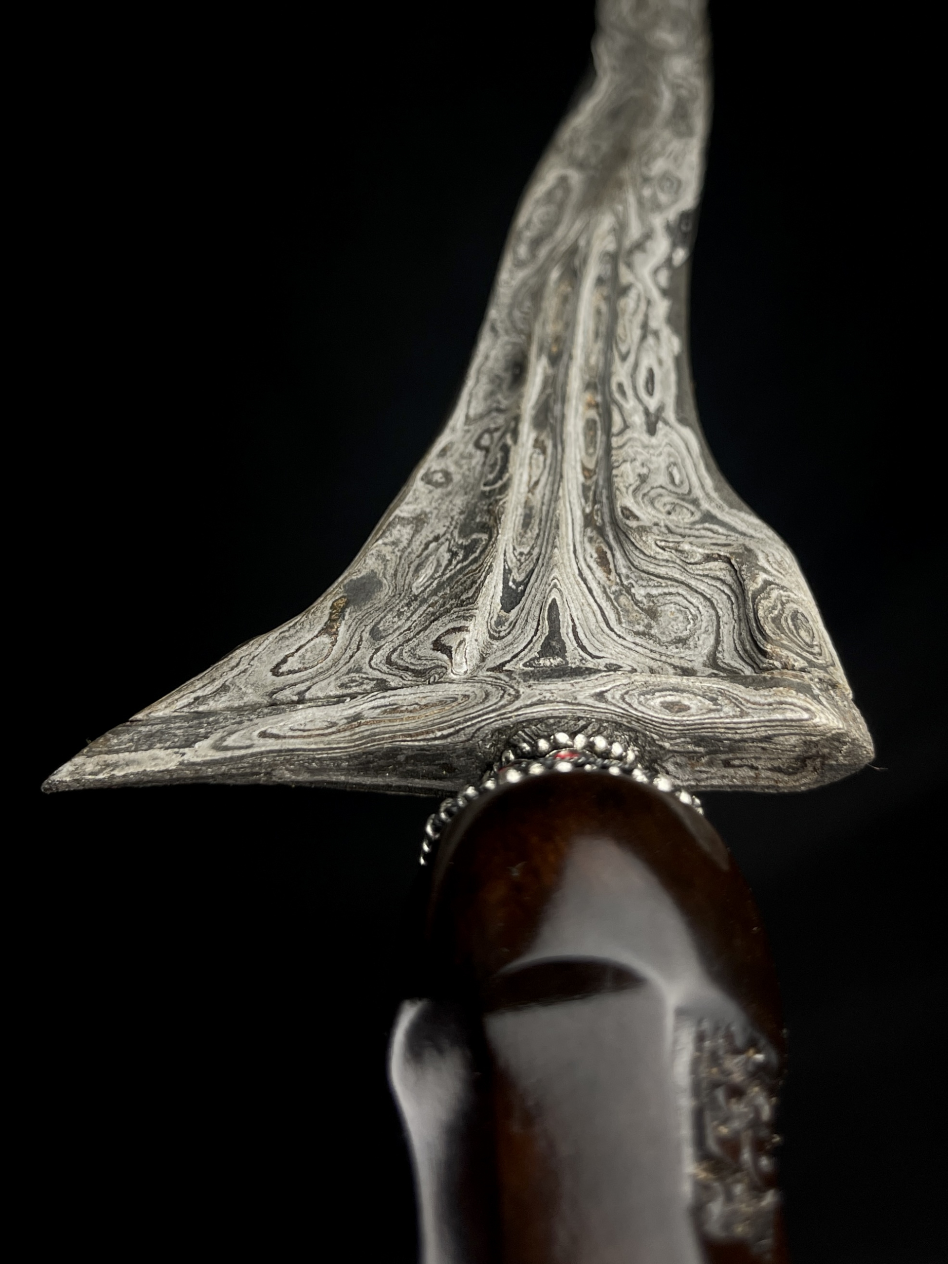 Keris Dholog Pamor Wahyu Tumurun Kebak