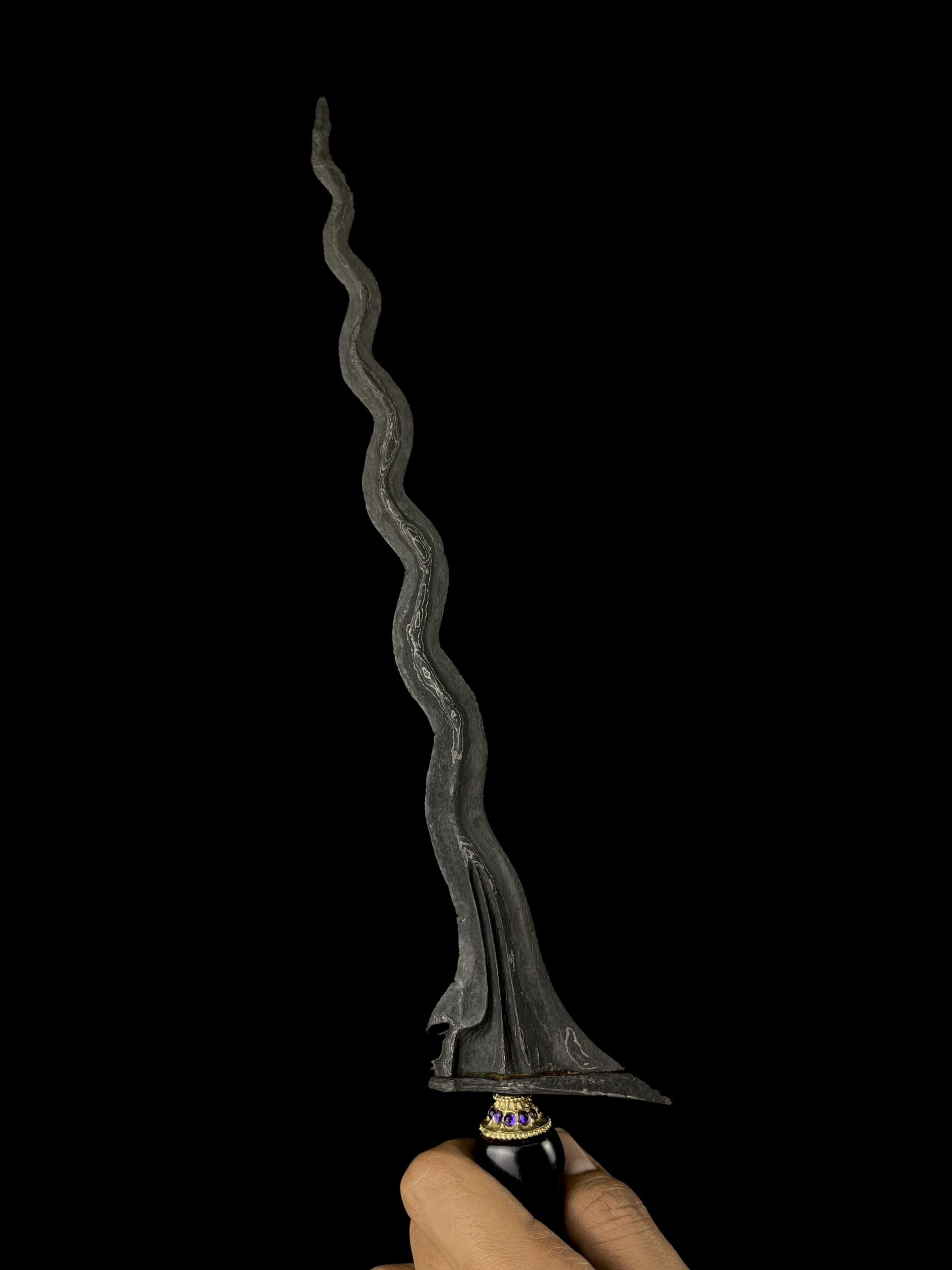 Keris Sepuh Parungsari Luk 13