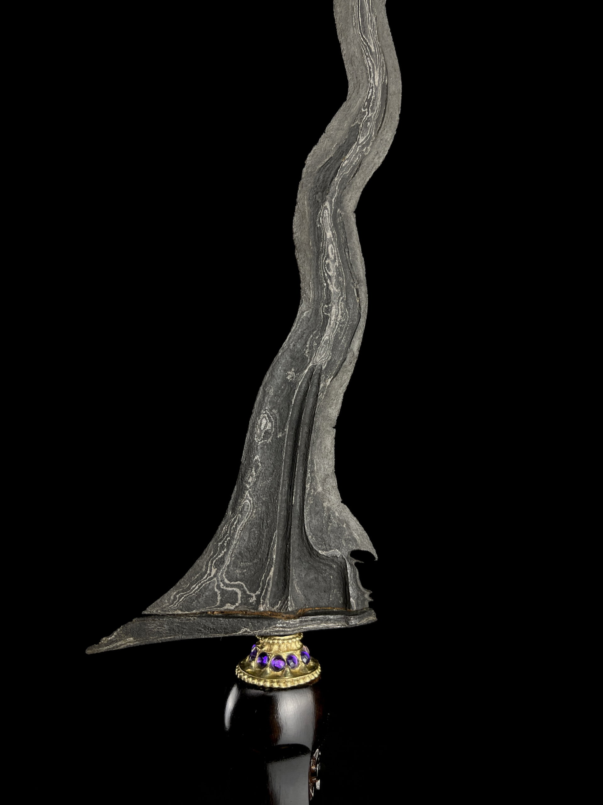 Keris Sepuh Parungsari Luk 13