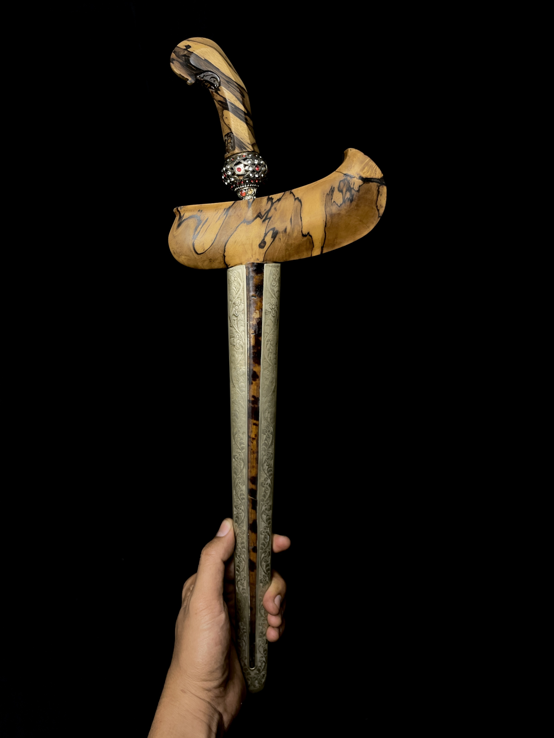 Keris Sengkelat Pamor Wos Wutah Tangguh Mataram
