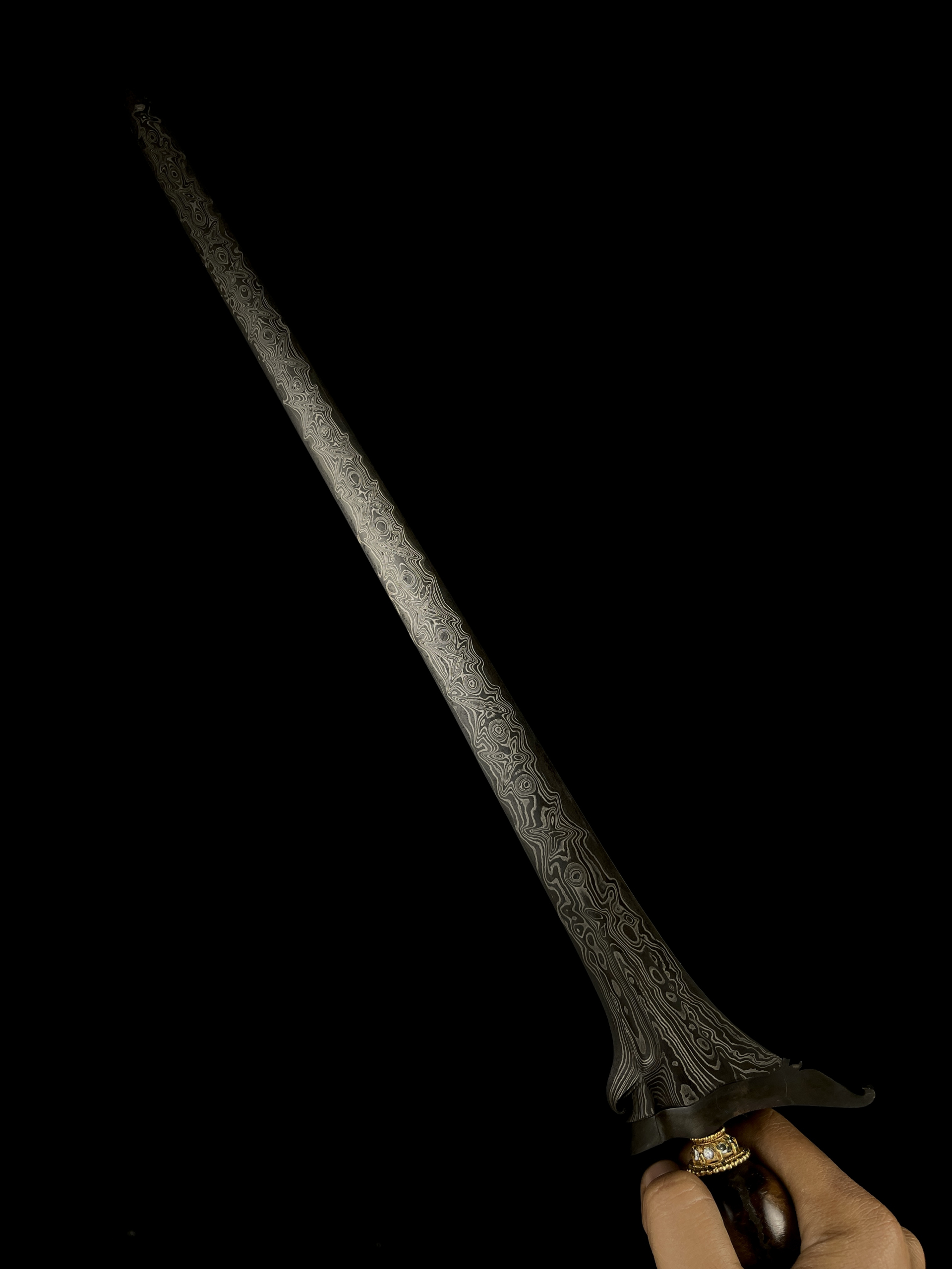 Keris Bangkinang Pamor Tirto Tirjo Wahyu Tumurun Winengku