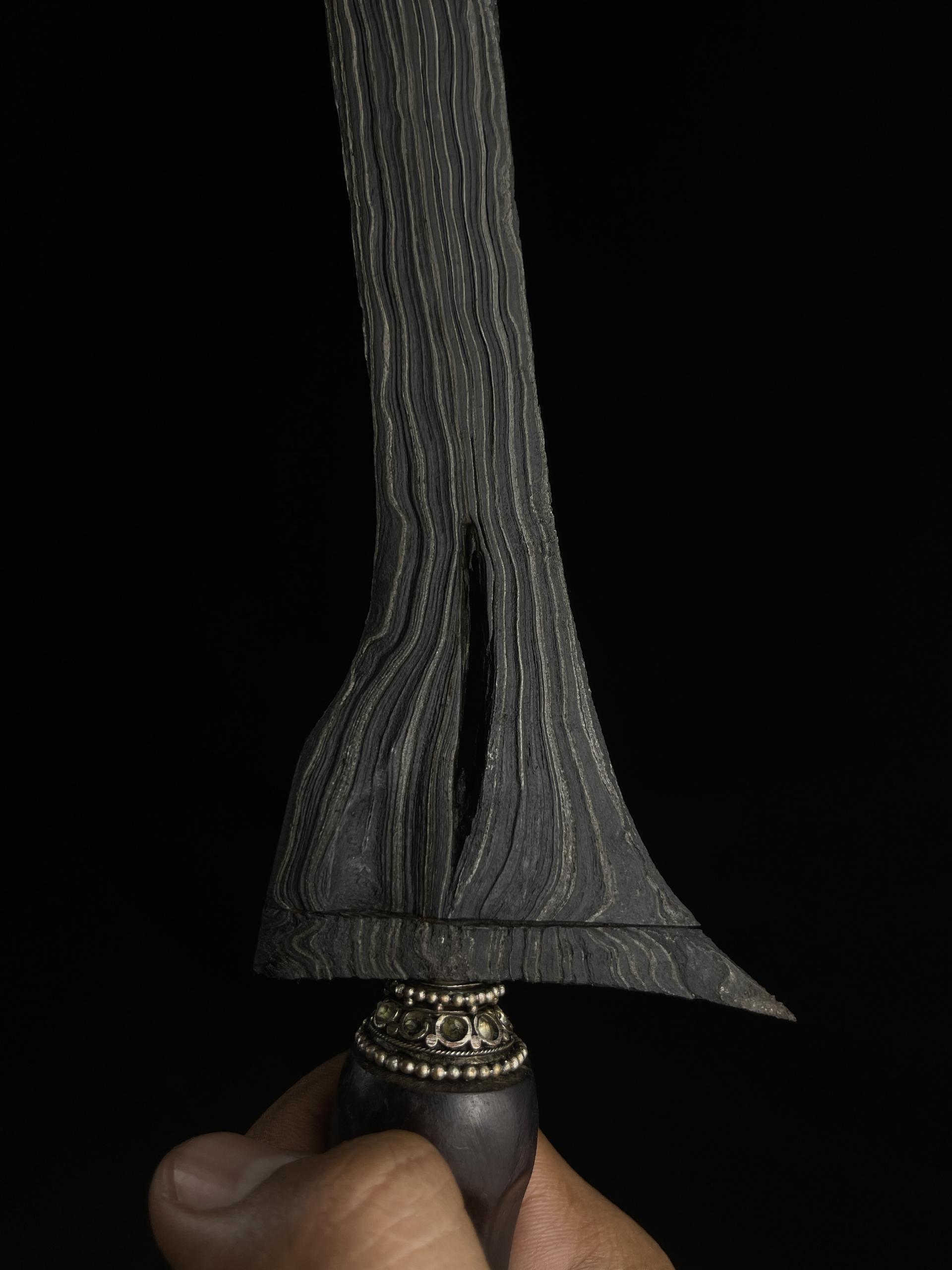 Keris Pamengkang Jagad Pamor Pandita Bala Pandita