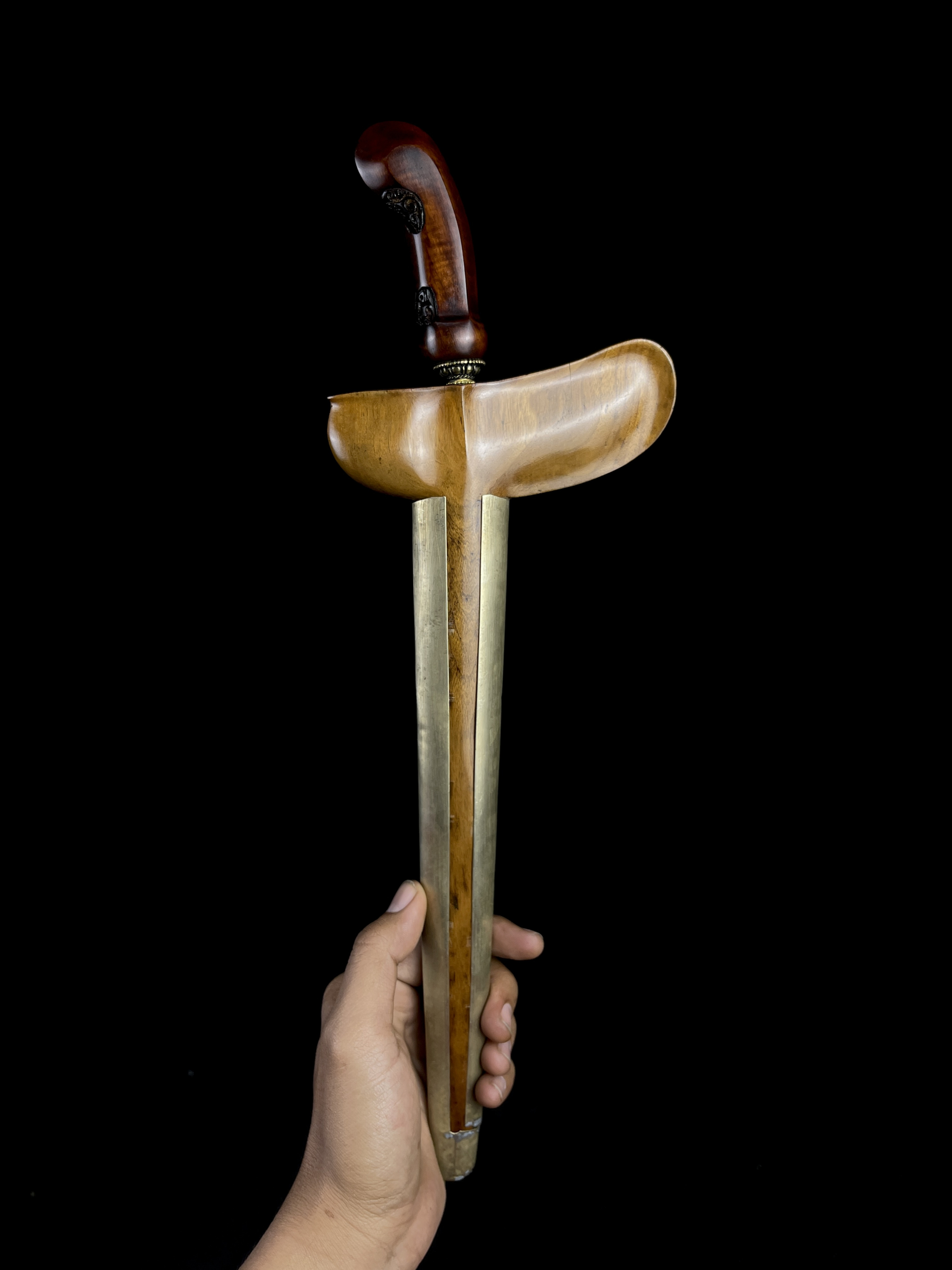 Keris Sombro Pamor Tunggak Semi